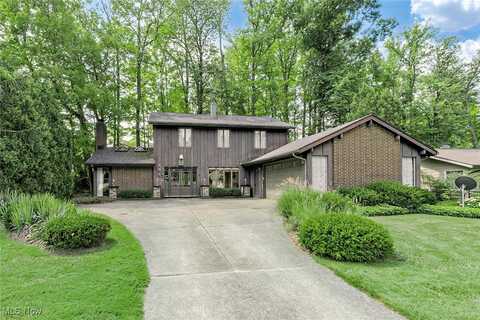 191 Parkview Drive, Aurora, OH 44202
