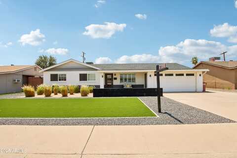 7231 E LATHAM Street, Scottsdale, AZ 85257
