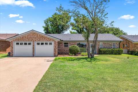 105 San Jacinto Avenue, Levelland, TX 79336