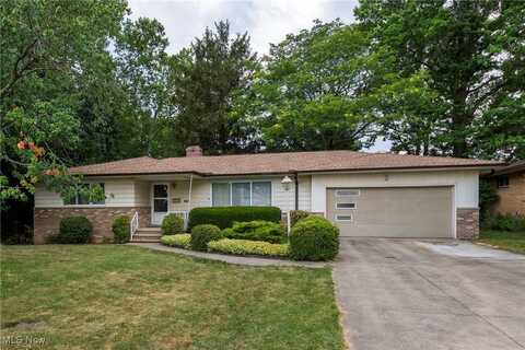 7080 Arcadia Drive, Parma, OH 44129