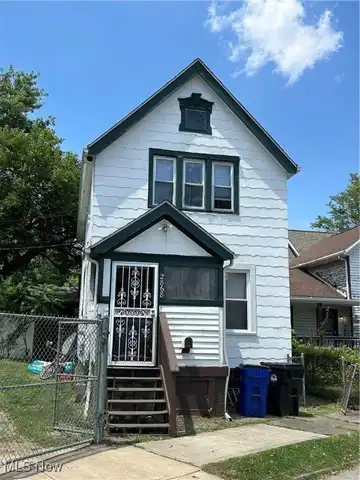 2868 E 72nd Street, Cleveland, OH 44104