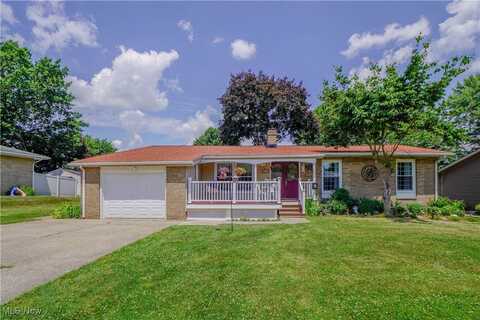 2077 Daniels Avenue, Akron, OH 44312