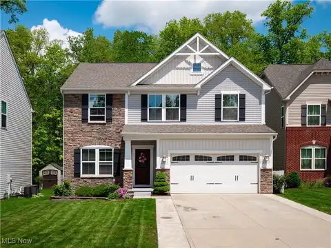 3149 Blackburn Lane, Brunswick, OH 44212
