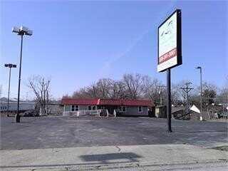 568 East New Circle Road, Lexington, KY 40505