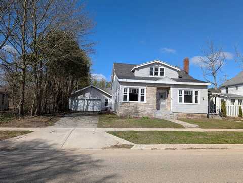 309 North Main Street, Scottville, MI 49454
