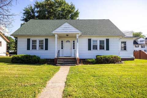 925 W Carson Street, Muncie, IN 47303