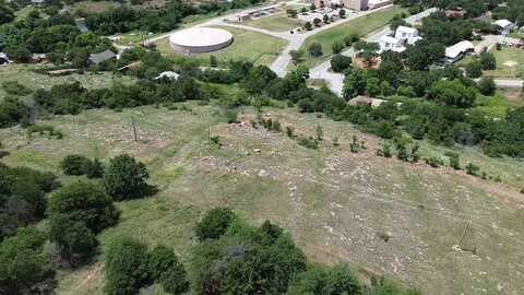 202 Observation Rd, Medicine Park, OK 73557