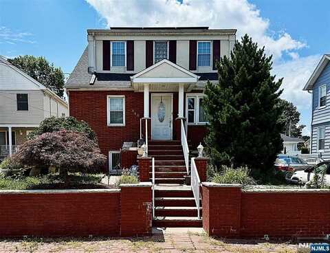 446 Post Avenue 2, Lyndhurst, NJ 07071