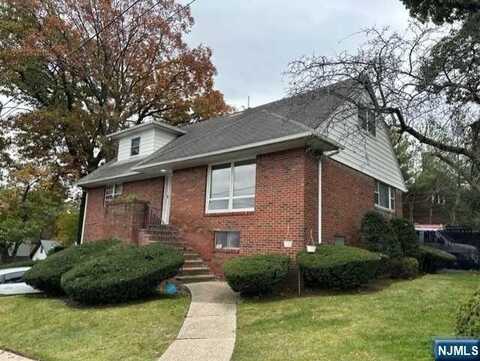 784 Bergen Boulevard 1st Fl, Ridgefield, NJ 07657
