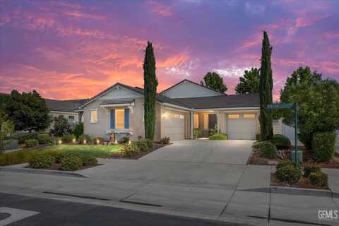 13600 Pixton Avenue, Bakersfield, CA 93311
