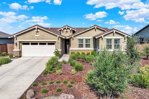 570 Wildflower Court, Dixon, CA 95620