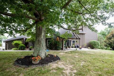 108 Regency Court, Highland Heights, KY 41076