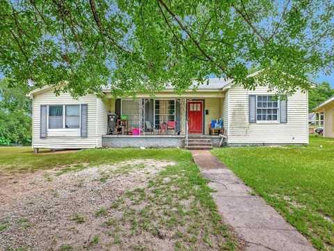 1322 W. Main, Nacogdoches, TX 75964