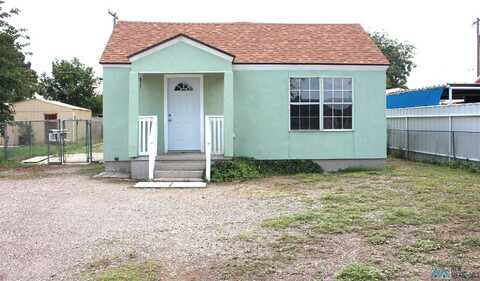504 W Argyle Street, Hagerman, NM 88232