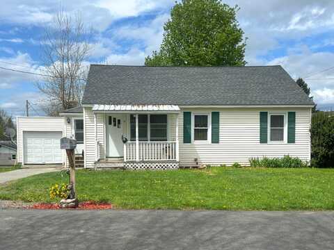 54 Kingsbury Avenue, Derby, VT 05830