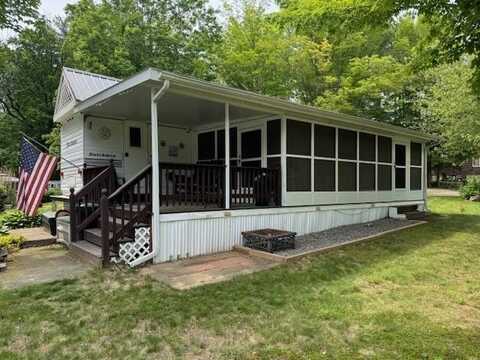 200 Hilliard Road, Laconia, NH 03246