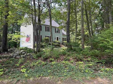 12 Belle Brook Lane, Derry, NH 03038