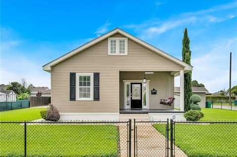530 URBANDALE Street, Marrero, LA 70072