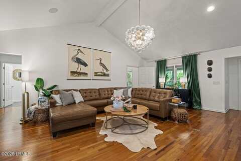 17 Audubon Road, Beaufort, SC 29907