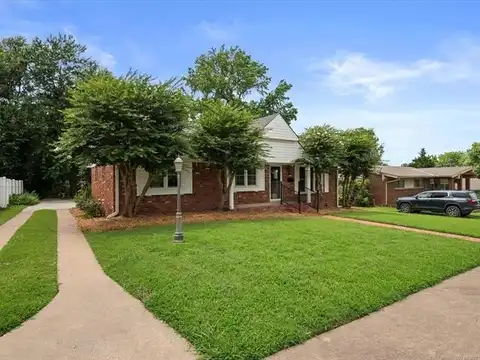 927 Macklyn Lane, Bartlesville, OK 74006