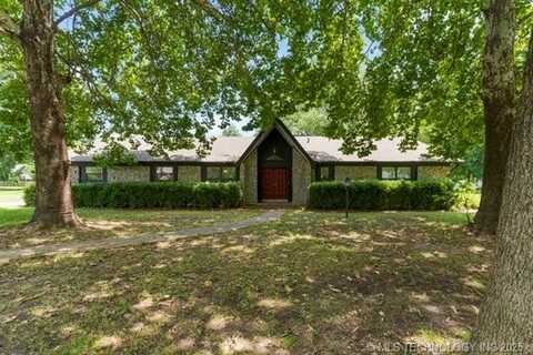 12725 S 168th East Avenue, Broken Arrow, OK 74011