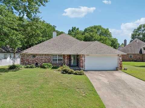 2305 W Twin Oaks Street, Broken Arrow, OK 74011