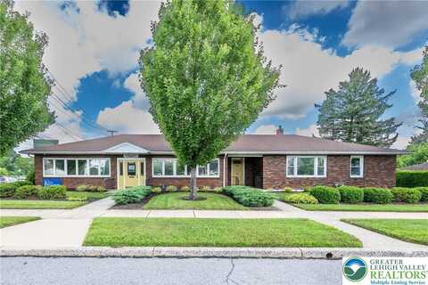 233 Pershing Boulevard, White Hall, PA 18052