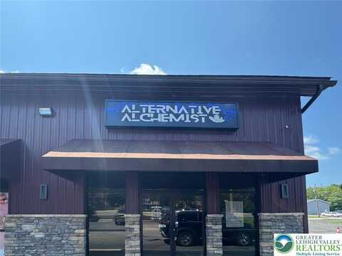 588 Susquehanna Boulevard, Luzerne, PA 18202