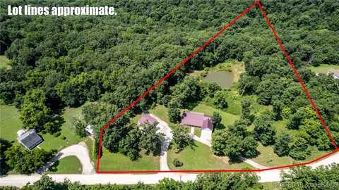 51 Hall Store Road, Eldon, MO 65026