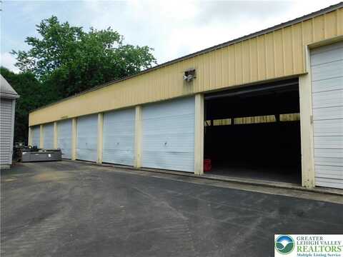 424 Monocacy Drive unit: 8 Bay Garage, Moore Twp, PA 18014