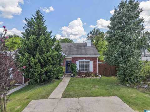 401 HILLSBORO LANE, HELENA, AL 35080