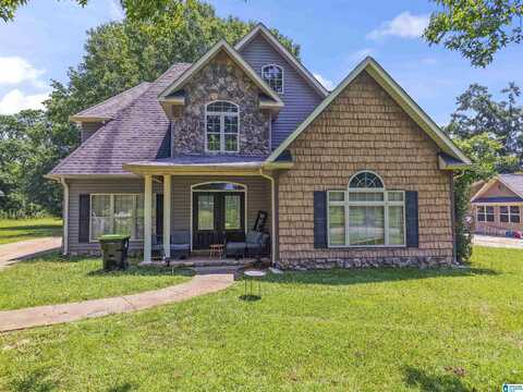 468 8TH AVENUE, CHILDERSBURG, AL 35044