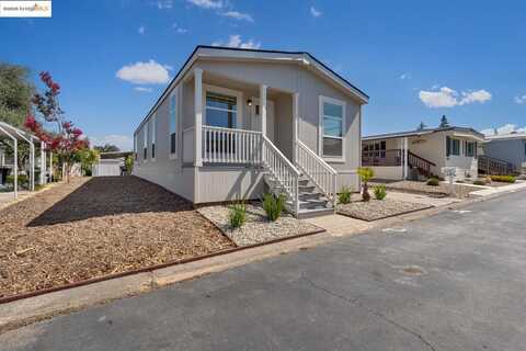 8357 Cedarwood LN, Citrus Heights, CA 95610