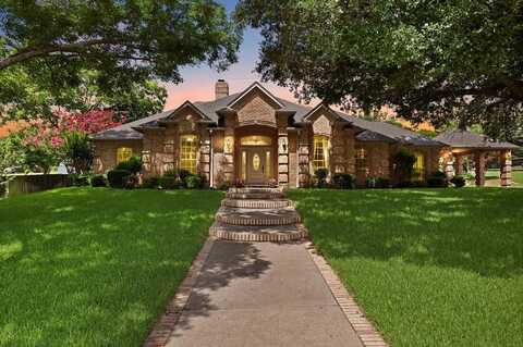 1202 Vera Lane, Kennedale, TX 76060