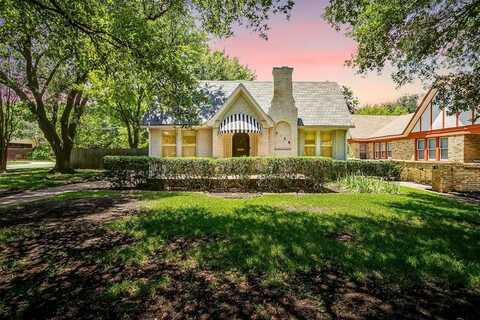 2138 Stanley Avenue, Fort Worth, TX 76110