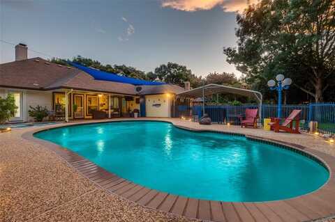 3235 Kenilworth Drive, Arlington, TX 76001