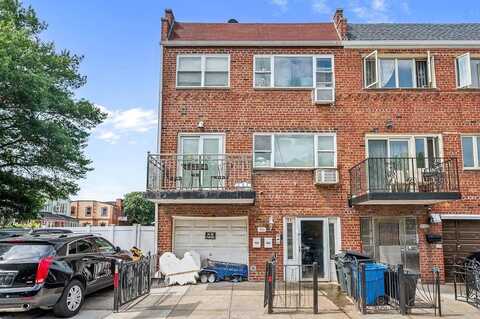 46 Rutherford Place, Brooklyn, NY 11214