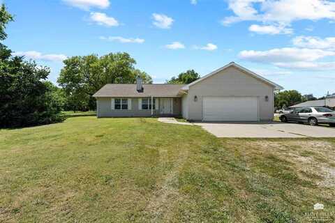 101 N Gillette Avenue, Woodbine, KS 67492