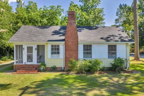 702 E 17th Ave, Cordele, GA 31015