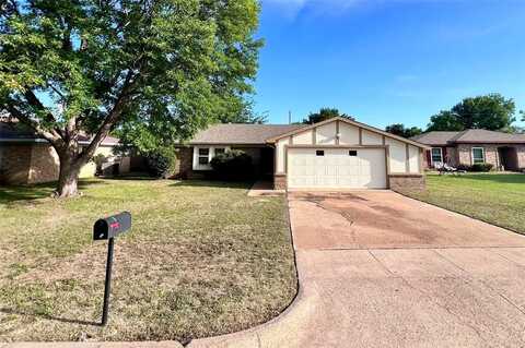 1612 Prince Court, Benbrook, TX 76126
