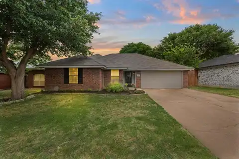 5805 Concord Street, Watauga, TX 76148