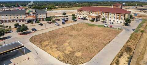 805 N Parkway Drive, Alvarado, TX 76009