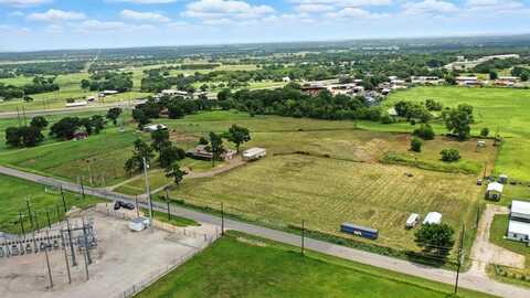 303 New Highland RD, Springtown, TX 76082