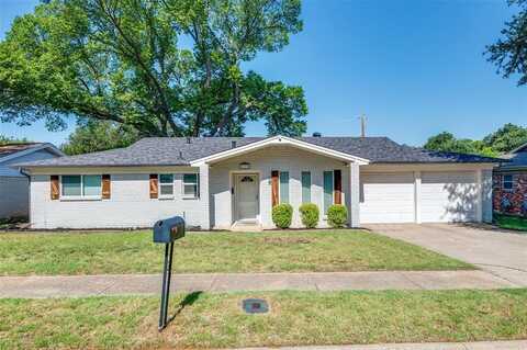 1133 Irwin Drive, Hurst, TX 76053