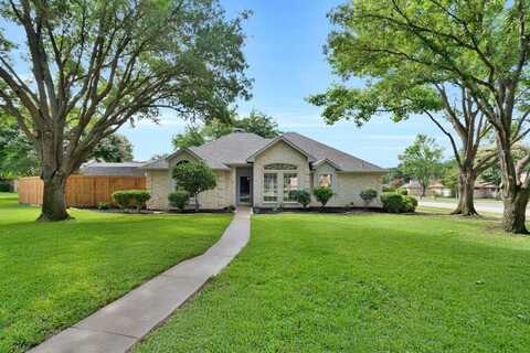 2233 Woodview Drive, Flower Mound, TX 75028
