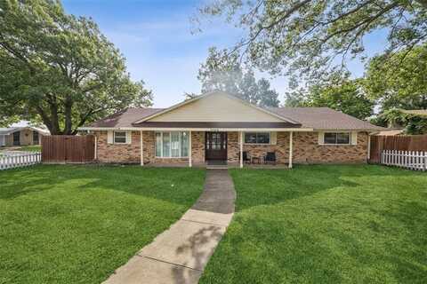 1120 Reed Circle, Howe, TX 75459