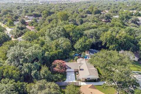 421 Valley Glen Place, Richardson, TX 75080