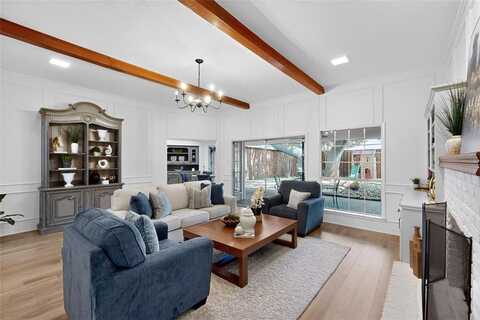 4211 Calculus Drive, Dallas, TX 75244