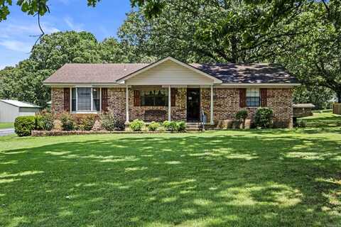 128 N Valley, Searcy, AR 72143