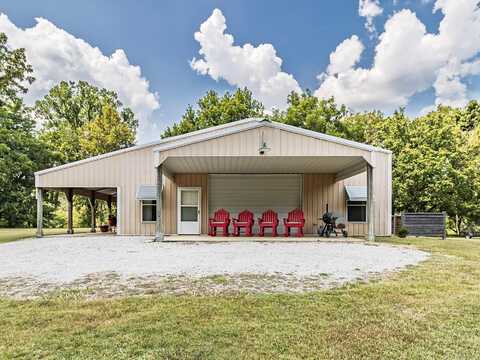 2617 Shipps Drive, Norfork, AR 72658